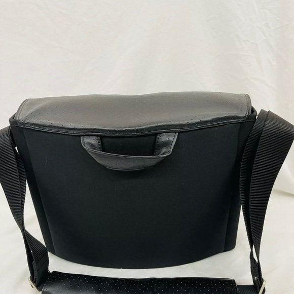 BOSE Sound Dock Travel shoulder Bag. - Picture 3 of 7